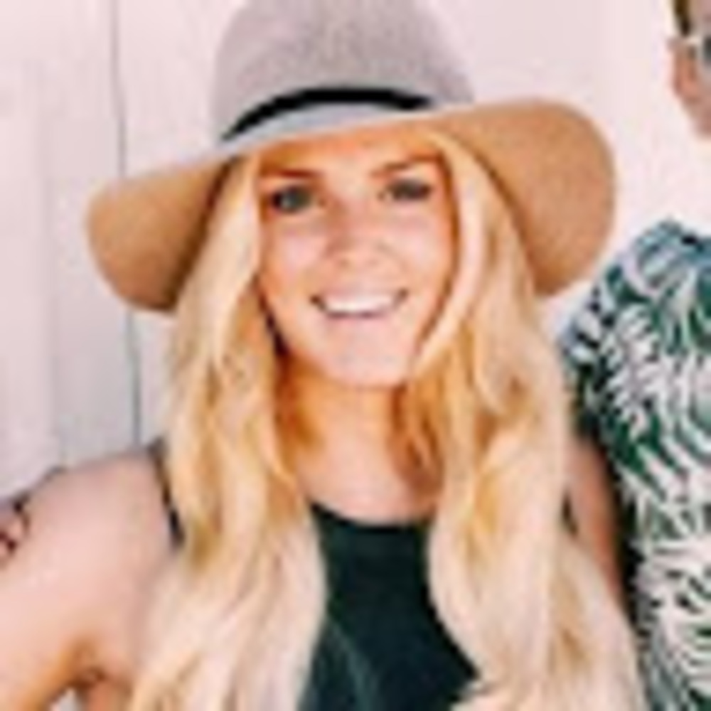 Meet your Posher, Melissa